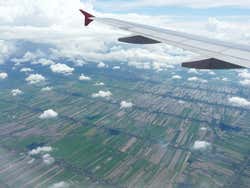 Chegando a Bangkok de avião